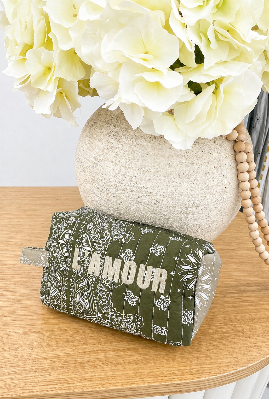 NECESER L, AMOUR ( VERDE)