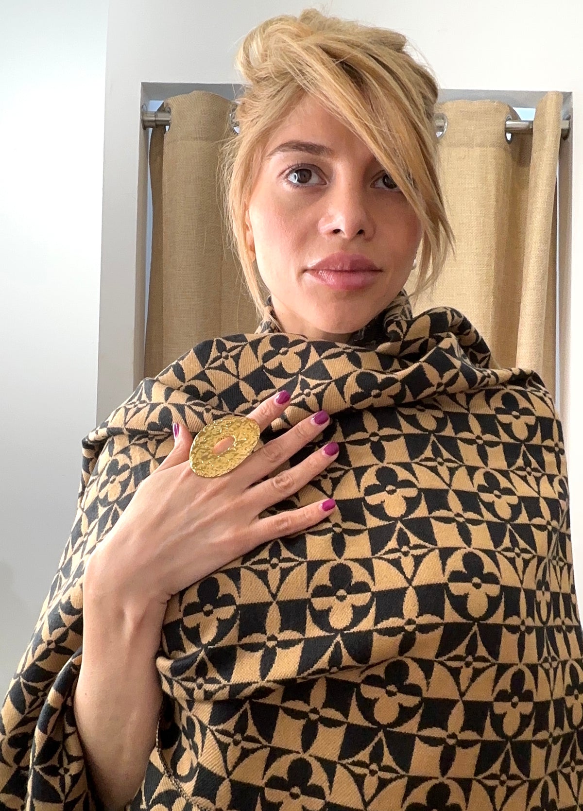 BUFANDA LV - CAMEL