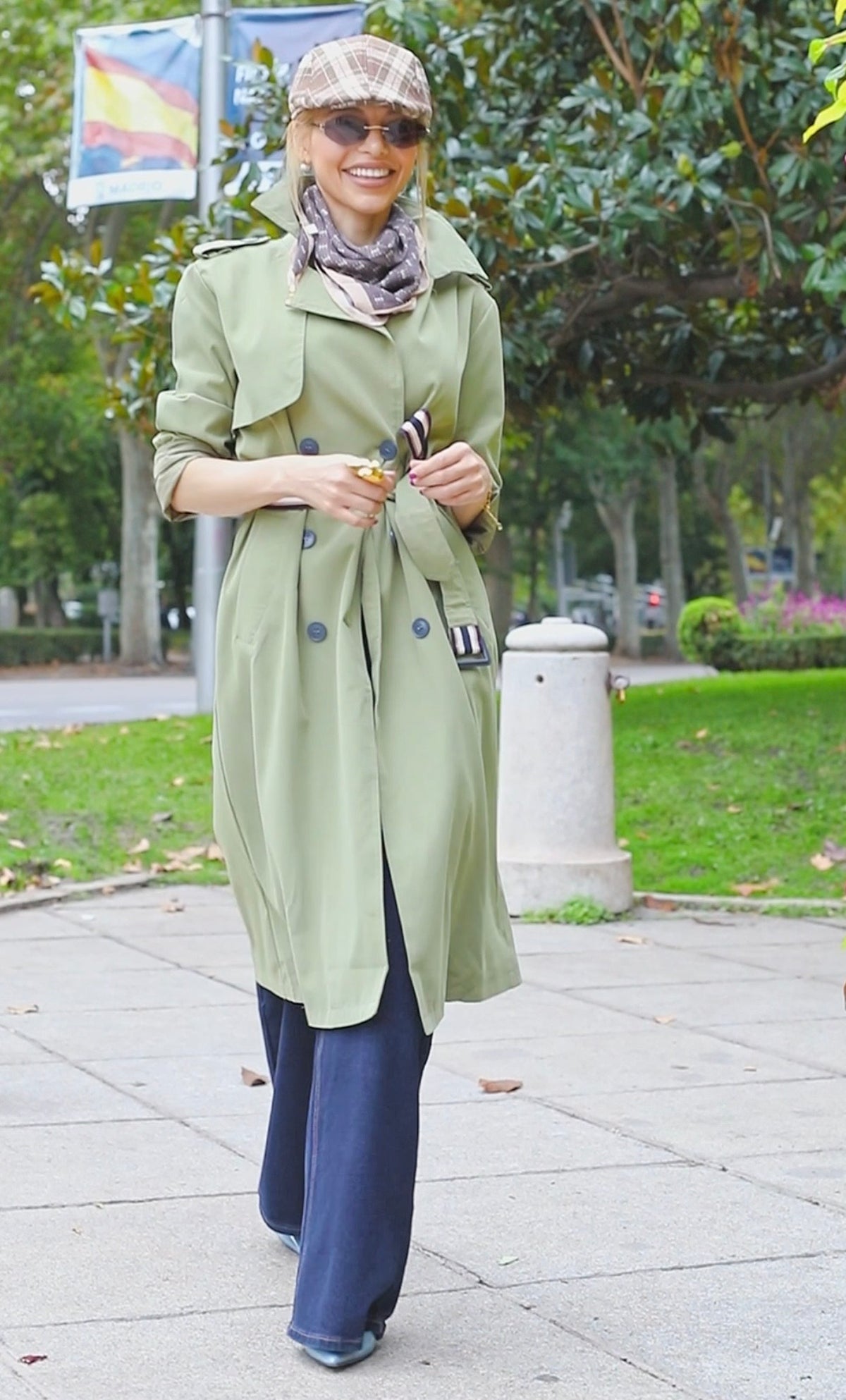 GABARDINA CHIC - VERDE MILITAR