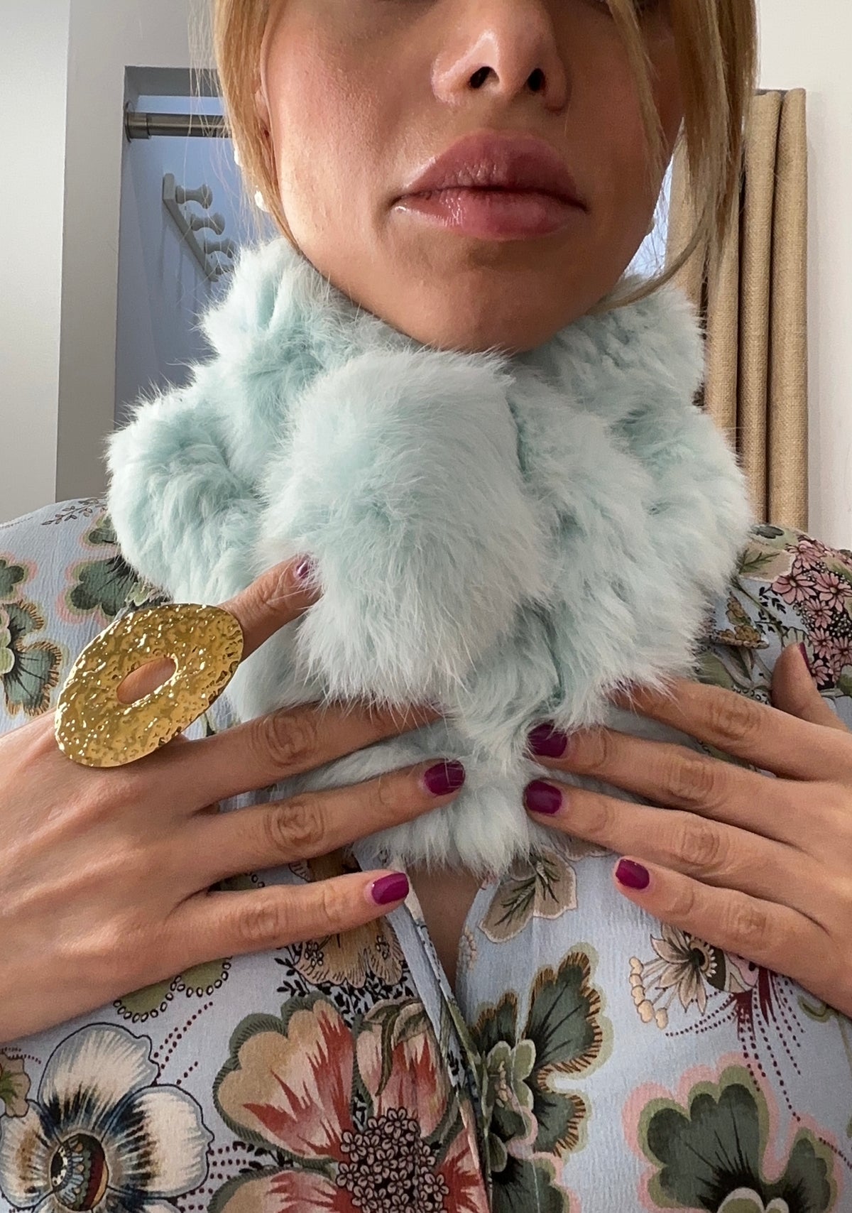 CUELLO PELO POMPÓN - TURQUESA